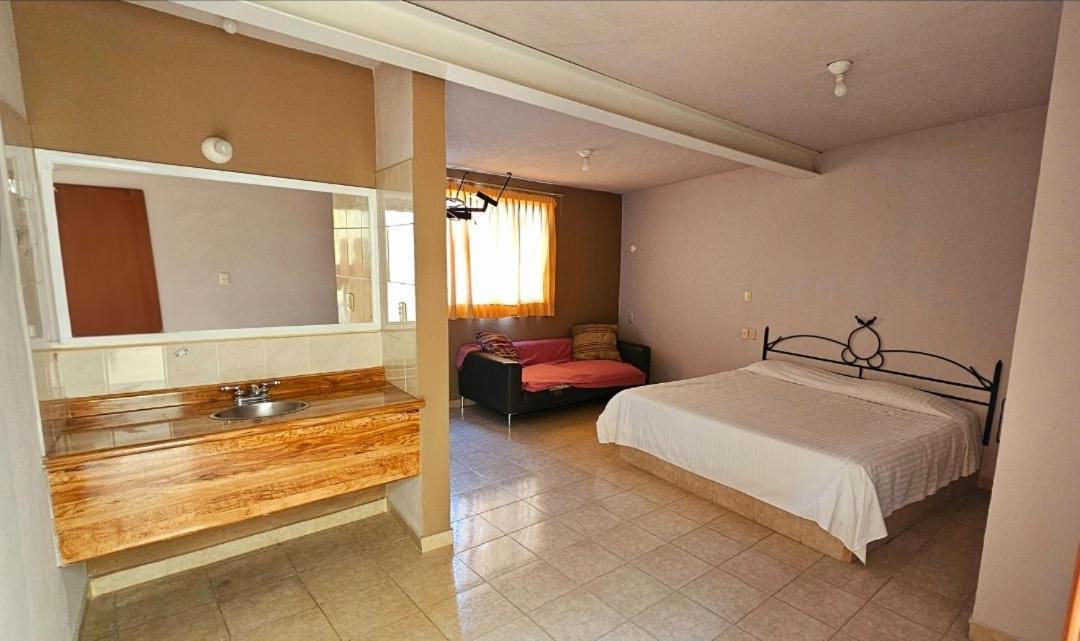 Hotel Xanti Morelia Exterior foto